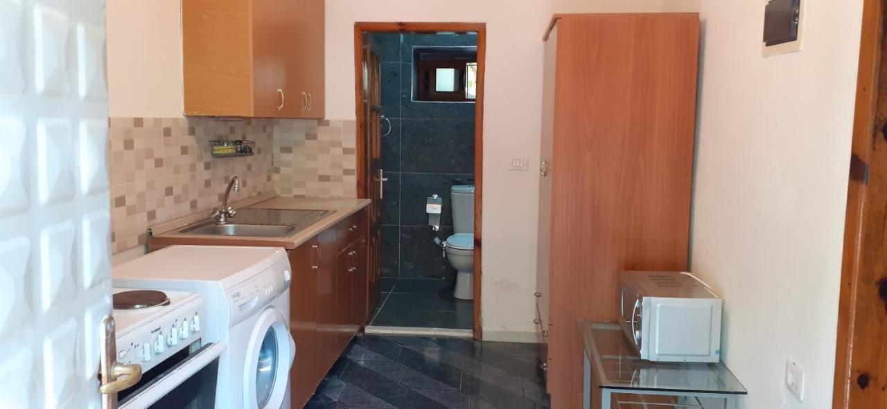 Eva Apartments Dhërmi Exterior foto